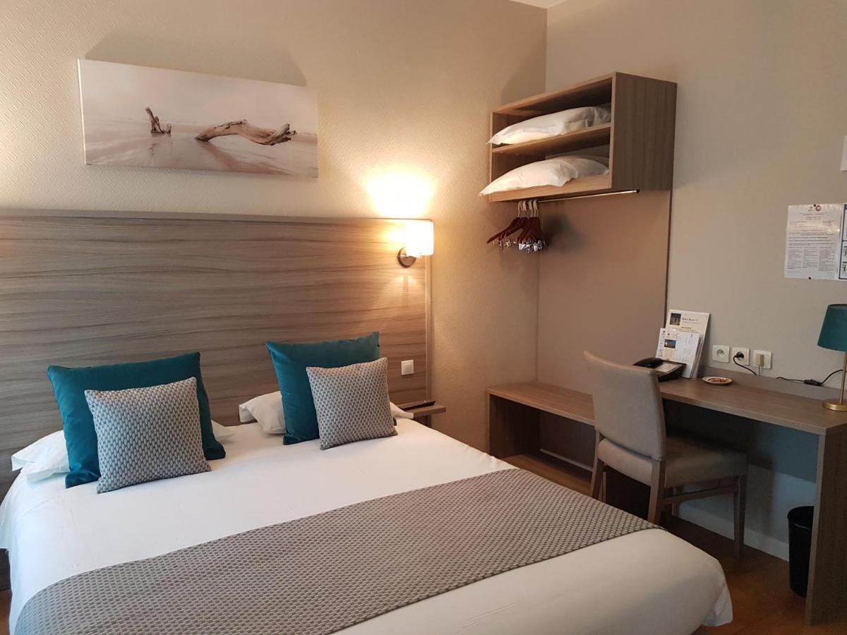 Hotel Henri IV Coutras Екстериор снимка