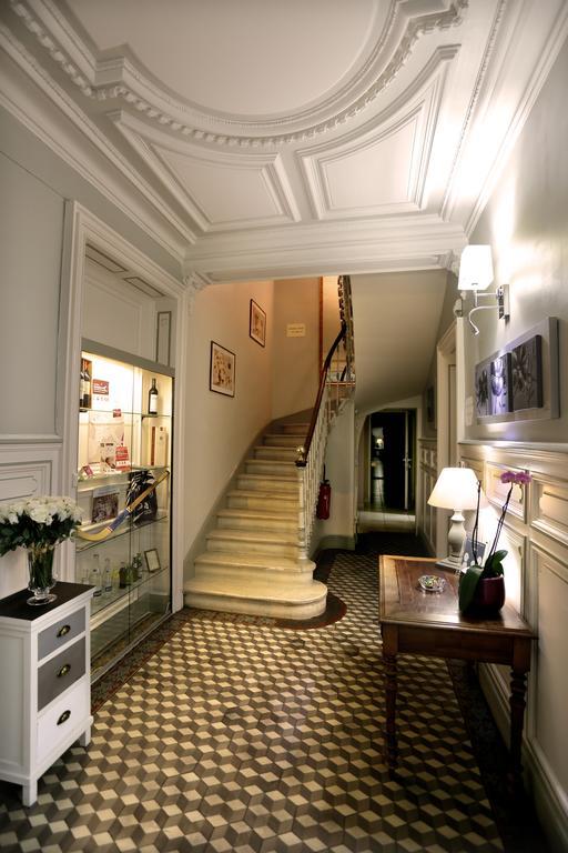 Hotel Henri IV Coutras Екстериор снимка
