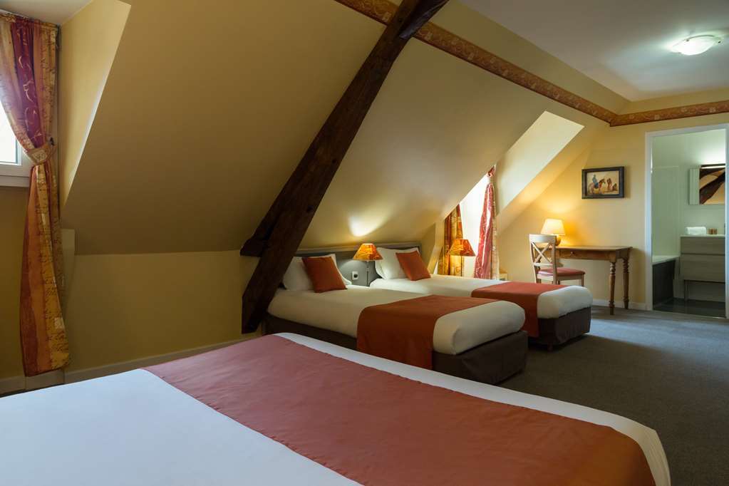 Hotel Henri IV Coutras Стая снимка